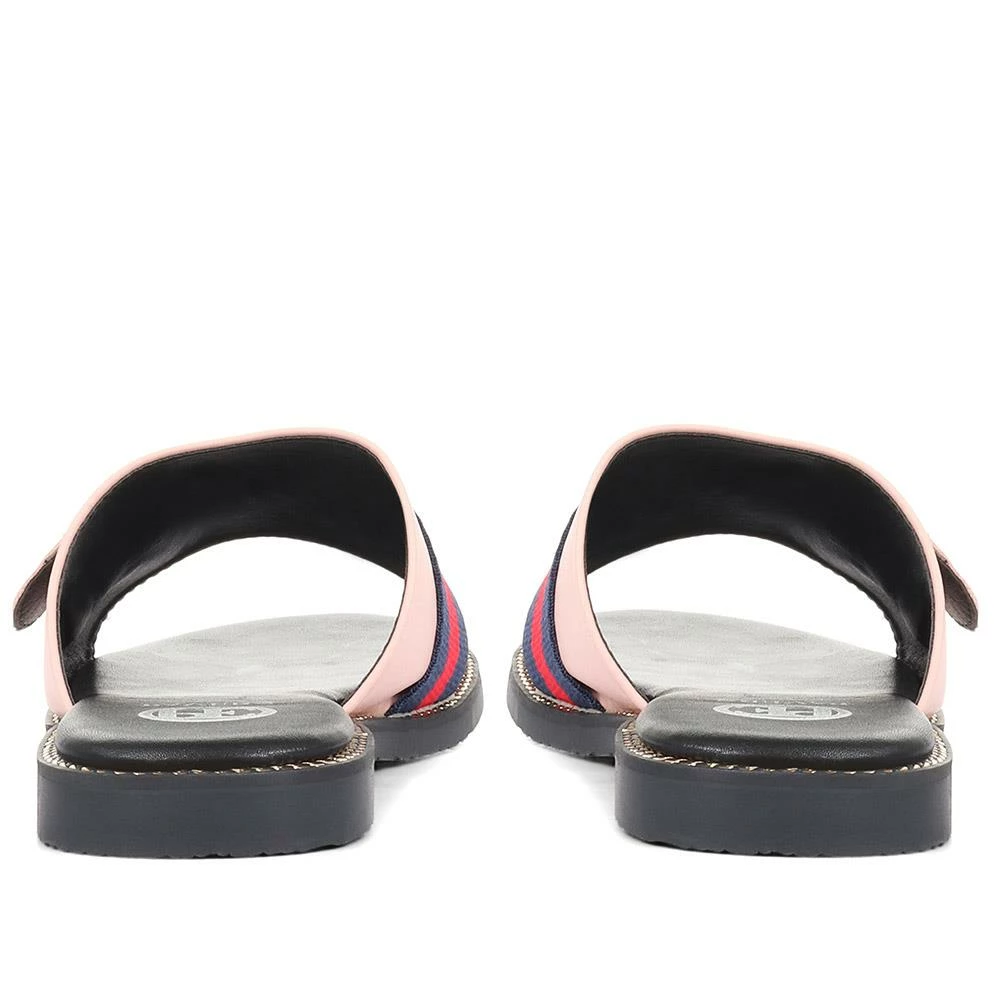 Pavers Slider Sandals - HAR33005 / 319 896 4 Pavers Slider Sandals - HAR33005 / 319 896