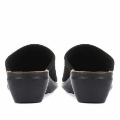 Fly Flot Shoes Red Embroidered Mule Clogs - FLY34047 / 320 223 / 320 223