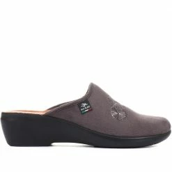 Fly Flot Shoes Red Embroidered Mule Clogs - FLY34047 / 320 223 / 320 223