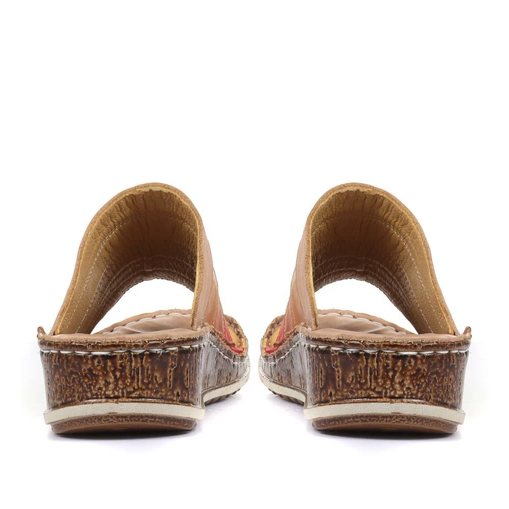 Pavers Bright Low Wedge Leather Sandals - CAY33031 / 320 634 / 320 634 8 Pavers Bright Low Wedge Leather Sandals - CAY33031 / 320 634 / 320 634