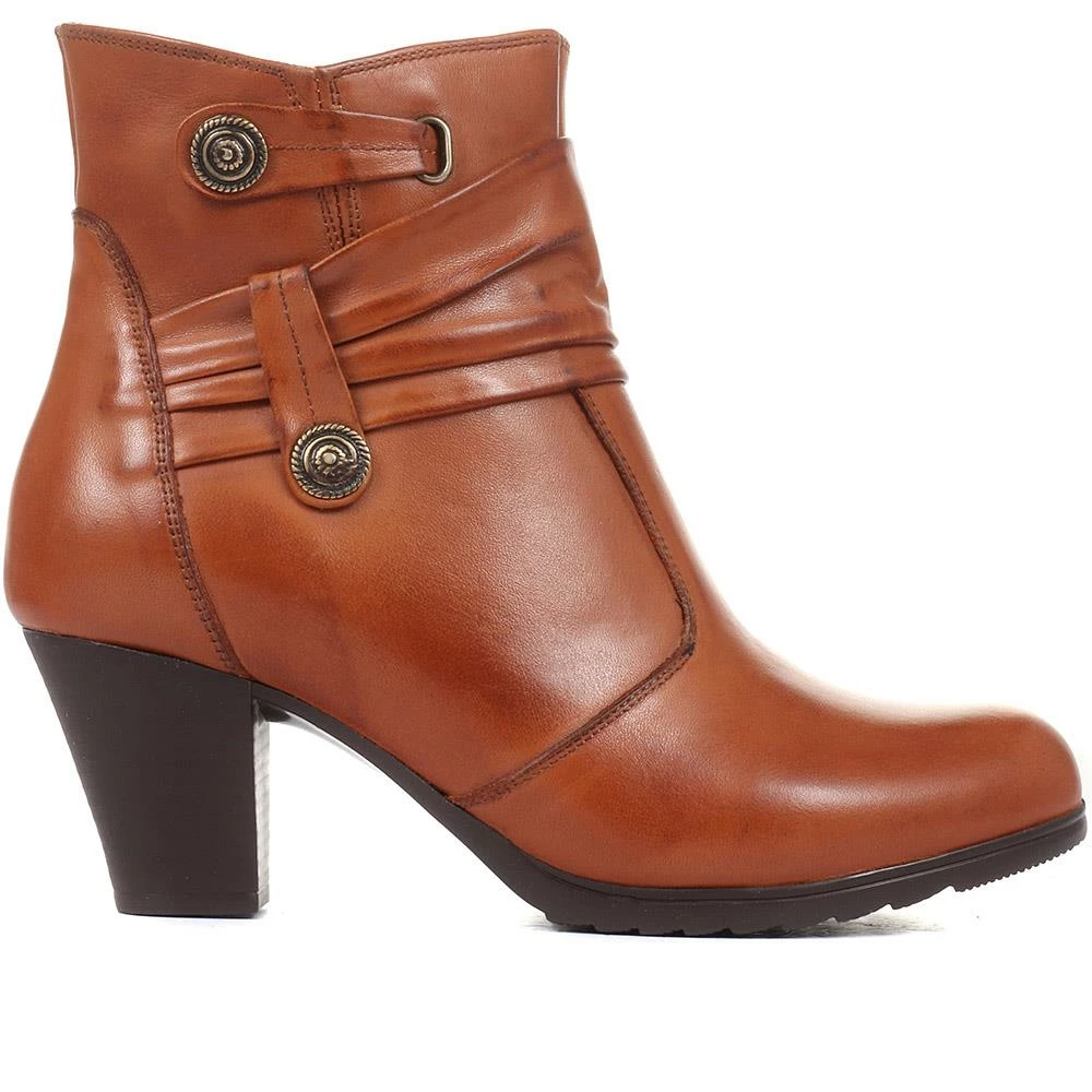 Pavers Leather Stacked Heel Ankle Boot - VED34003 / 320 367 / 320 367 13 Pavers Leather Stacked Heel Ankle Boot - VED34003 / 320 367 / 320 367