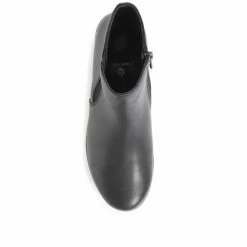 Pavers Wedge Leather Chelsea Boots - ESFA34001 / 320 576 20 Pavers Wedge Leather Chelsea Boots - ESFA34001 / 320 576