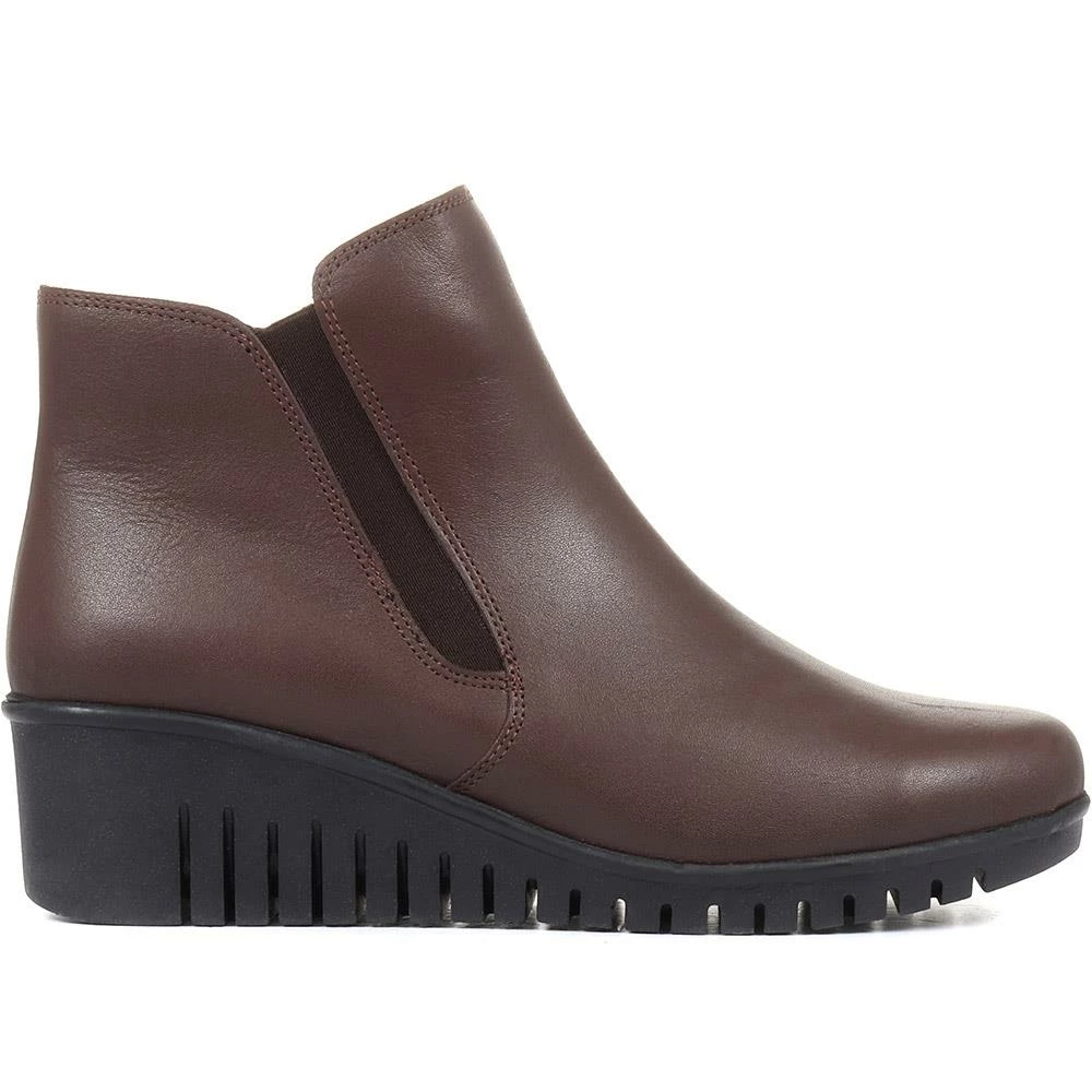 Pavers Wedge Leather Chelsea Boots - ESFA34001 / 320 576 7 Pavers Wedge Leather Chelsea Boots - ESFA34001 / 320 576
