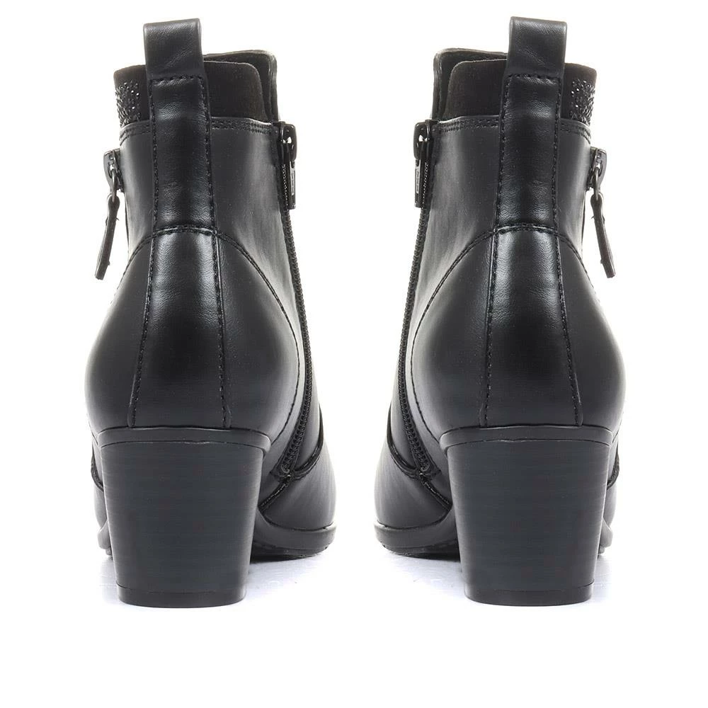 Pavers Low Heel Ankle Boots - JANSP34011 / 320 292 12 Pavers Low Heel Ankle Boots - JANSP34011 / 320 292