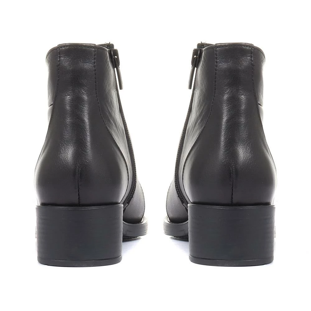 Pavers Leather Ankle Boots - OZKAN34001 / 320 918 4 Pavers Leather Ankle Boots - OZKAN34001 / 320 918