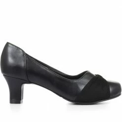 Pavers Wide Fit Bow Court Shoes - AMITY34006 / 320 443