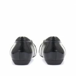 Pavers Wide Fit Slip On Pump - WBINS26029 / 310 595