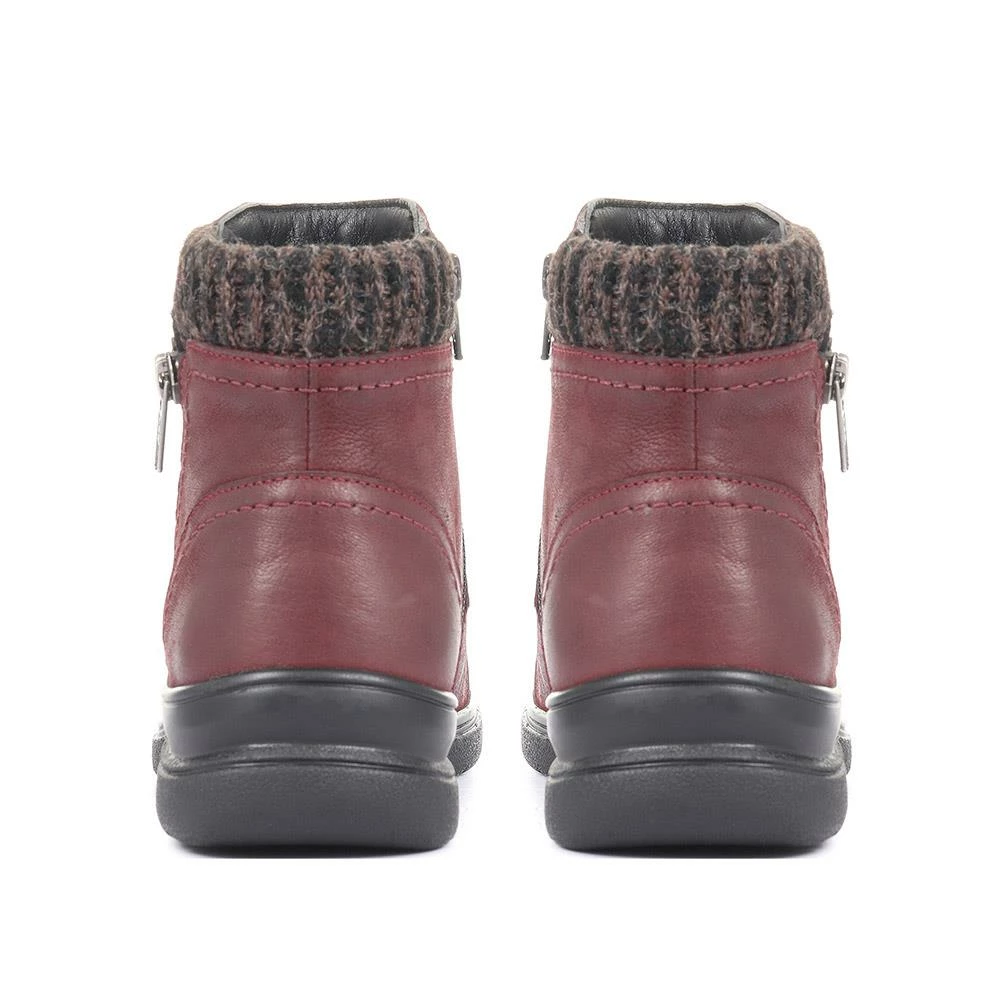 Pavers Wide Fit Leather Ankle Boot - KF34009 / 320 897 9 Pavers Wide Fit Leather Ankle Boot - KF34009 / 320 897