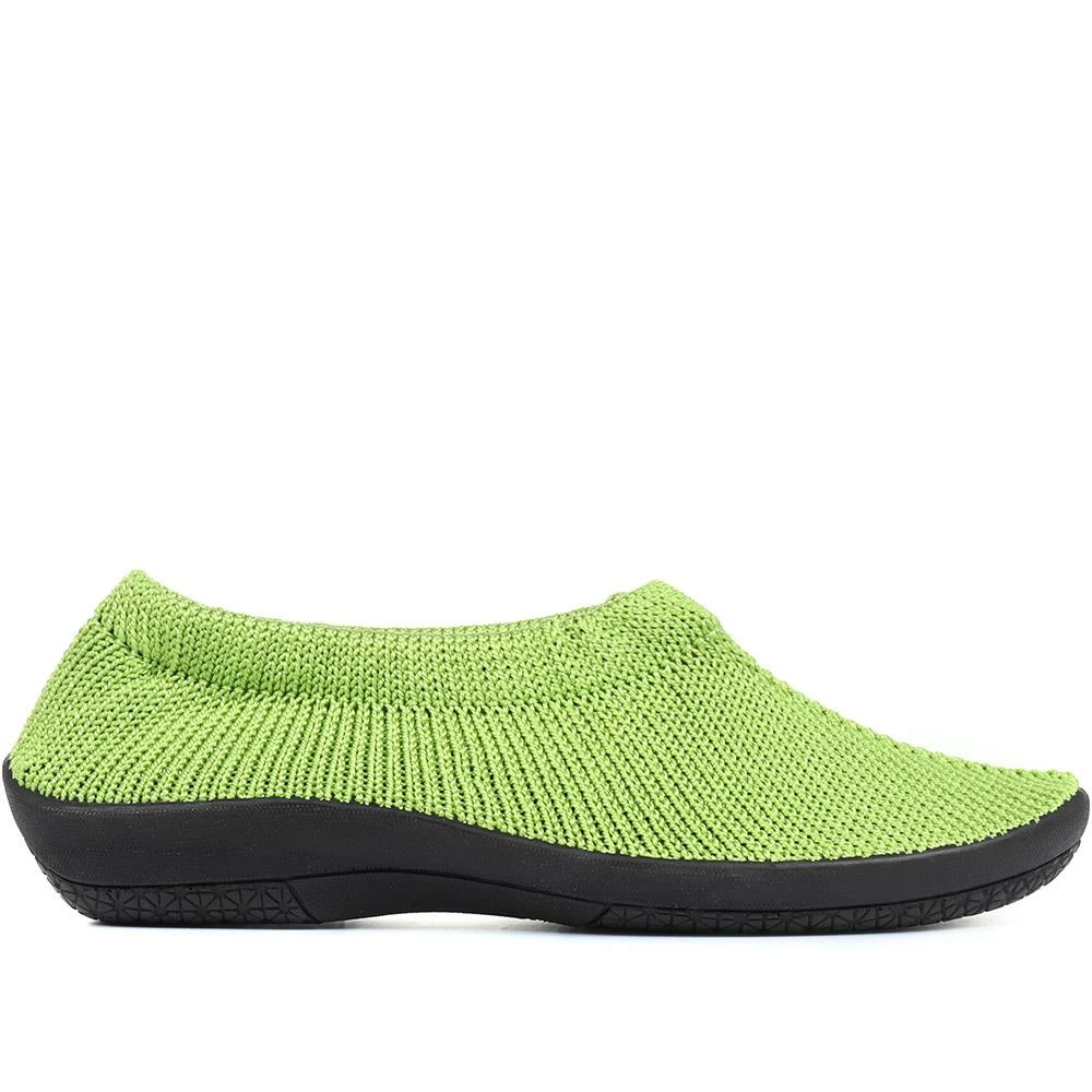 Pavers Stretch Fit Slippers - PLU1501 / 125 054 Wide Fit 36 Pavers Stretch Fit Slippers - PLU1501 / 125 054 Wide Fit