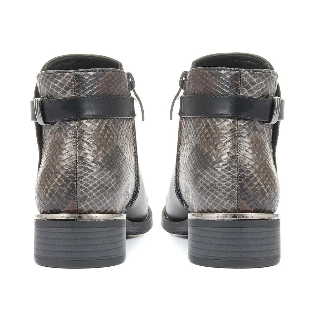 Bellissimo Animal Print Ankle Boots - BELWOIL34025 / 320 407 5 Bellissimo Animal Print Ankle Boots - BELWOIL34025 / 320 407