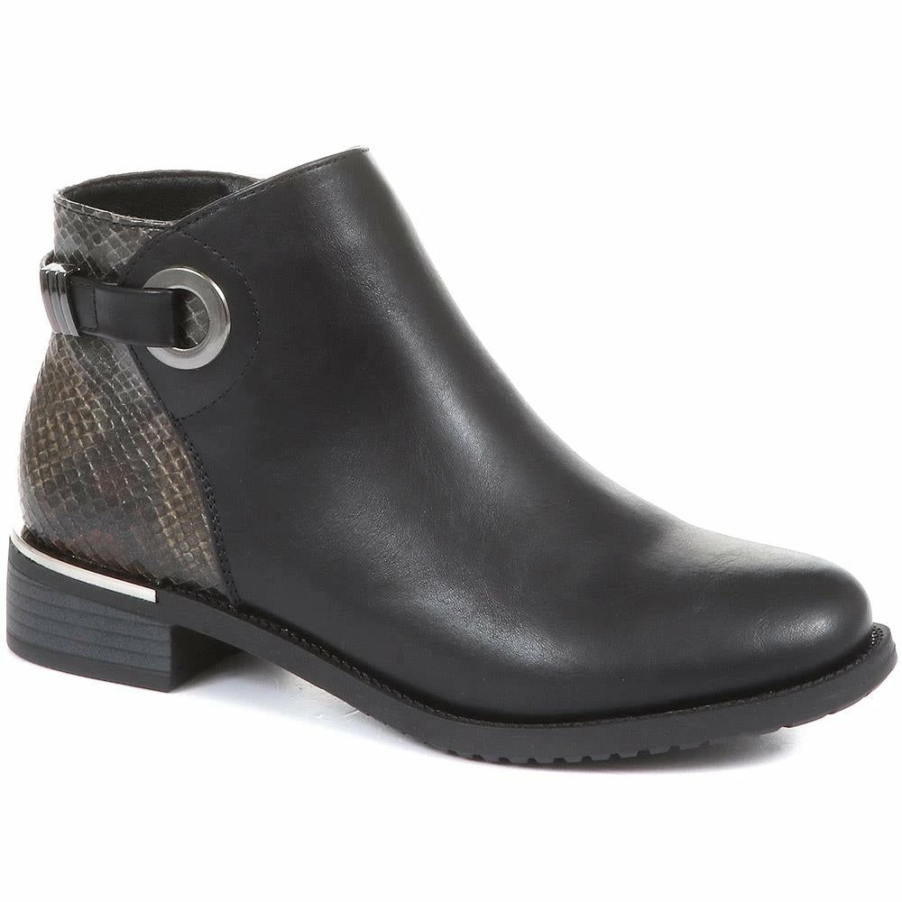 Bellissimo Animal Print Ankle Boots - BELWOIL34025 / 320 407 1 Bellissimo Animal Print Ankle Boots - BELWOIL34025 / 320 407