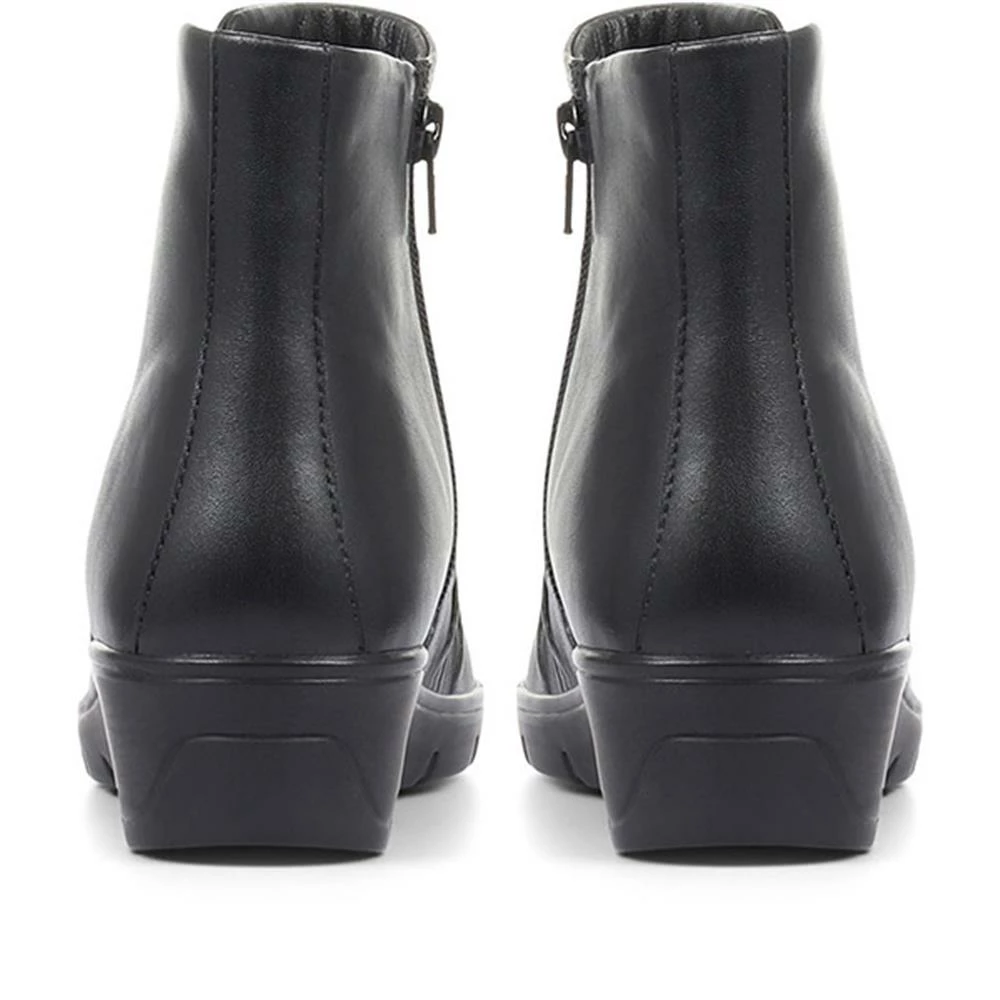 Pavers Ladies Leather Ankle Boots - KF32037 / 319 261 4 Pavers Ladies Leather Ankle Boots - KF32037 / 319 261