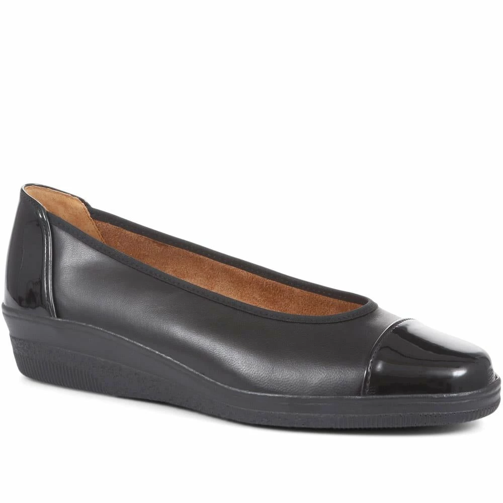 Gabor Petunia Ballet Pumps - GAB35504 / 321 587 1 Gabor Petunia Ballet Pumps - GAB35504 / 321 587