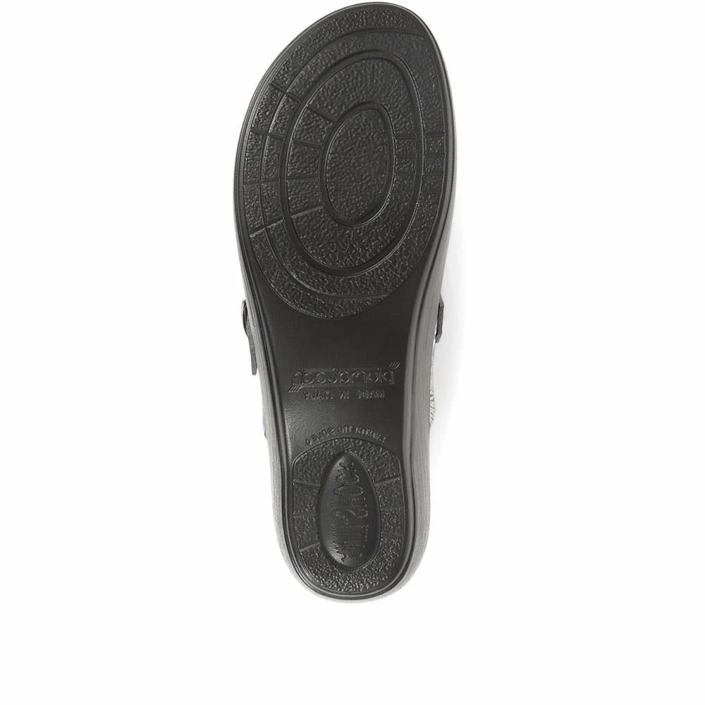 Fly Flot Slip On Floral Clogs - FLY35053 / 321 258 Shoes 5 Fly Flot Slip On Floral Clogs - FLY35053 / 321 258 Shoes