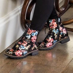 Pavers Ladies Black Floral Print Lace-Up Boots - WBINS32015 / 318 884 / 318 884